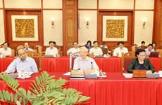  Hanoi needs to set example in all fields: top leader 