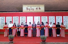 Calligraphy exhibition marks 1,010th anniversary of Thang Long-Hanoi 