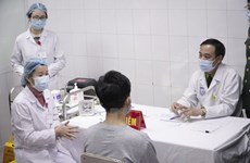 Additional 17 volunteers injected with Vietnamese COVID-19 vaccine