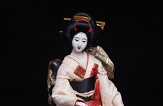Traditional Japanese doll exhibition opens in HCM City