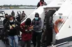 Indonesia arrests three terrorist suspects
