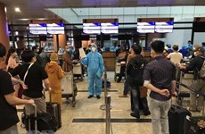 More than 390 Vietnamese citizens flown home from Myanmar