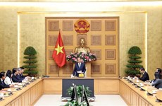 PM hosts Vietnam-ASEAN Economic Cooperation Development Association delegation