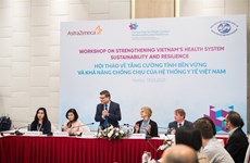 Int'l experts discuss solutions to improve sustainability of health sector 
