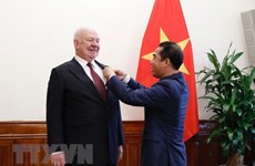 Friendship Order presented to Russian Ambassador to Vietnam