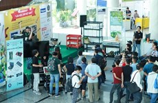 Online trade fairs, exhibitions boom