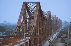 Transport Ministry to prioritise funding for maintenance of Long Bien Bridge