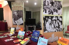 Hanoi Library displays documents on President Ho Chi Minh