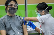 Philippines applies measures to encourage people to get COVID-19 vaccine shots
