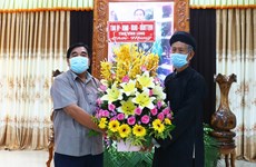 Vinh Long authorities offer congratulations on Hoahaoism’s 82nd anniversary