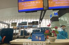 Vietnam Airlines pilots IATA Travel Pass on flight to Europe