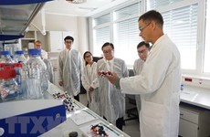 Vietnam keen on cooperating with Austrian university in life science research
