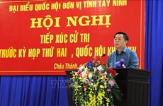 Party official meets voters in Tay Ninh  