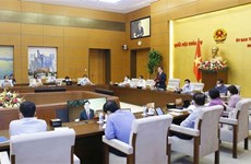 NA Standing Committee discuss public opinions