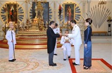 Thai King confident on growth of Vietnam-Thailand ties