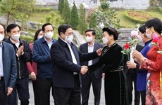Prime Minister joins National Great Unity Festival in Cao Bang