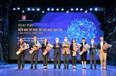 Global forum gathers over 170 young Vietnamese intellectuals