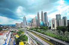 Malaysian economy projected to grow 5.8 percent next year: WB