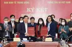 VNA, Party Central Committee’s Economic Commission promote collaboration