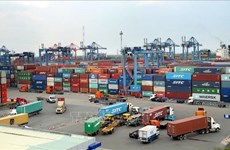 Vietnam posts trade surplus of 4 billion USD in 2021