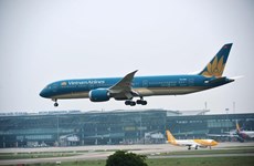 Vietnam Airlines flight from Japan faces security threat