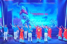 10th “Truong Sa Spring” art programme held in Hanoi