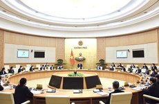 PM chairs Government meeting on law building