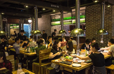 Singaporean investors buy 36 percent of local restaurant chain
