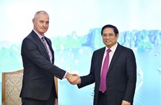 PM Pham Chinh Minh receives President of RMIT University