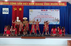 Lao, Cambodian students mark traditional New Year in Kon Tum province