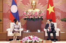 NA Chairman hosts Lao Vice President