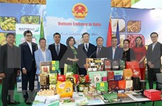 “Fruit garden of Vietnam” on display at Italy’s Macfrut trade fair