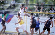 SEA Games 31: Vietnam beat Singapore 2-0 at men’s beach handball match  
