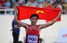 Vietnam athletics team close to gold medal target at SEA Games 31
