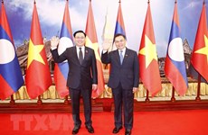 NA Chairman Vuong Dinh Hue concludes official visit to Laos