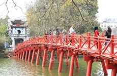 Tourists to Hanoi surge in first five months of 2022