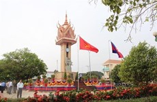 Vietnam, Cambodia tighten solidarity to deserve predecessors’ sacrifices
