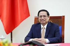 Vietnamese, Korean Prime Ministers hold phone talks  