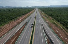 Phnom Penh-Sihanoukville expressway to be put into trial use in October