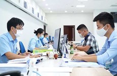 Quang Ninh: Ha Long pilots settlement of administrative procedures at post offices