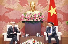 NA leader welcomes new Canadian Ambassador to Vietnam