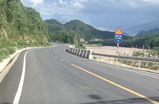 Transport ministry proposes upgrading five highways linking with Laos