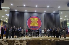 ASEAN promotes regional connectivity projects  