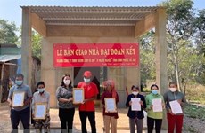 Vietnam Fatherland Front calls for donations for poor people