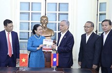 Vietnam, Laos seek closer people-to-people exchange