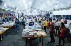 Hanoi Book Festival 2022 takes place by Hoan Kiem Lake