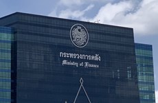 Thailand mulls over new measures to spur spending