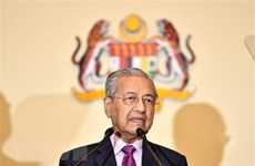 Malaysia's former PM Mahathir announces to run in general election