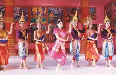 Hau Giang preserves folk singing of Khmer people
