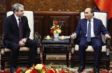 President receives new ambassadors from Azerbaijan, Brunei